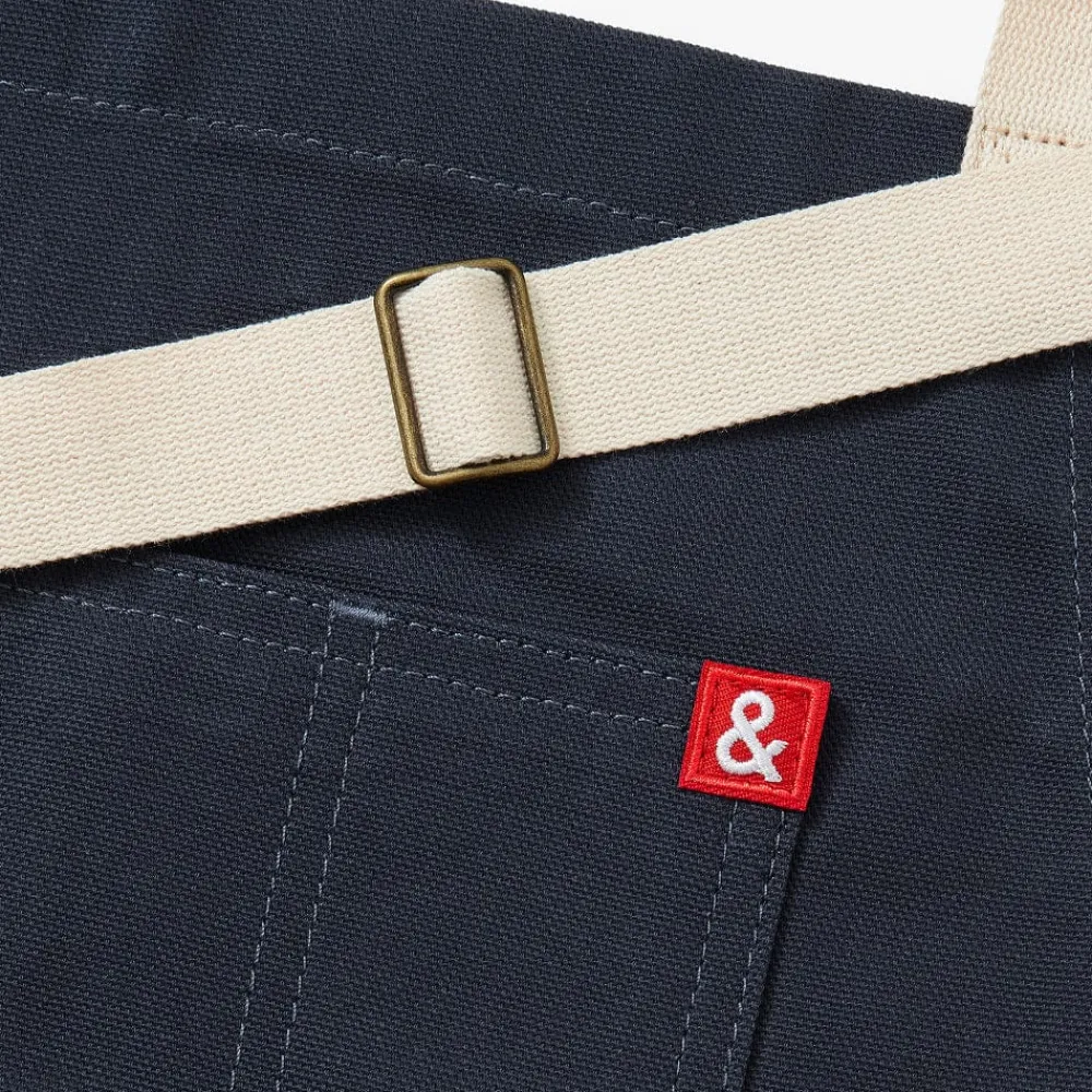 Clearance Essential Apron Essential