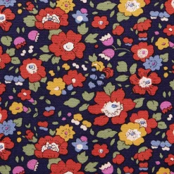 Hot Essential Apron Florals Essential