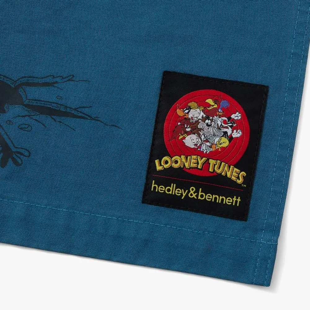 New Essential Apron Looney Tunes Essential