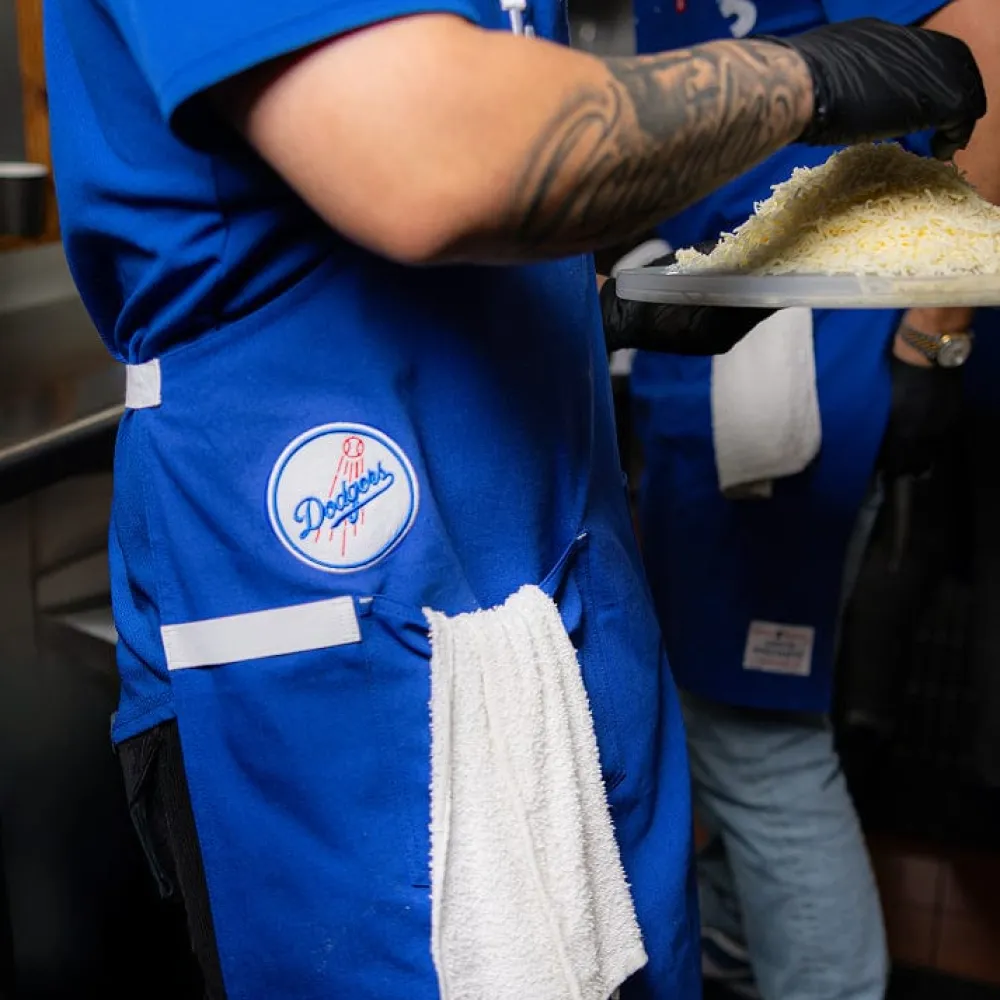 Clearance MLB™ Essential Apron Essential