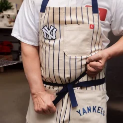 Online MLB™ Essential Apron Essential