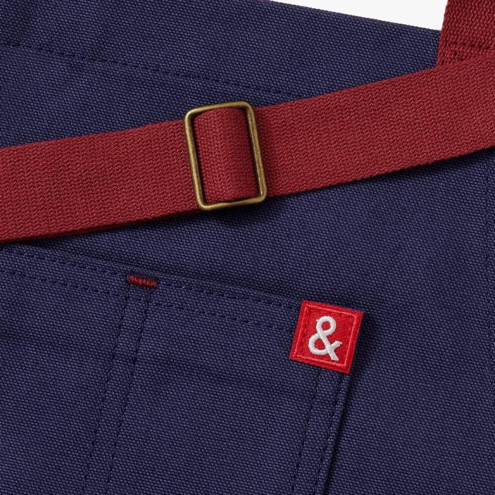 Clearance MLB™ Essential Apron Essential